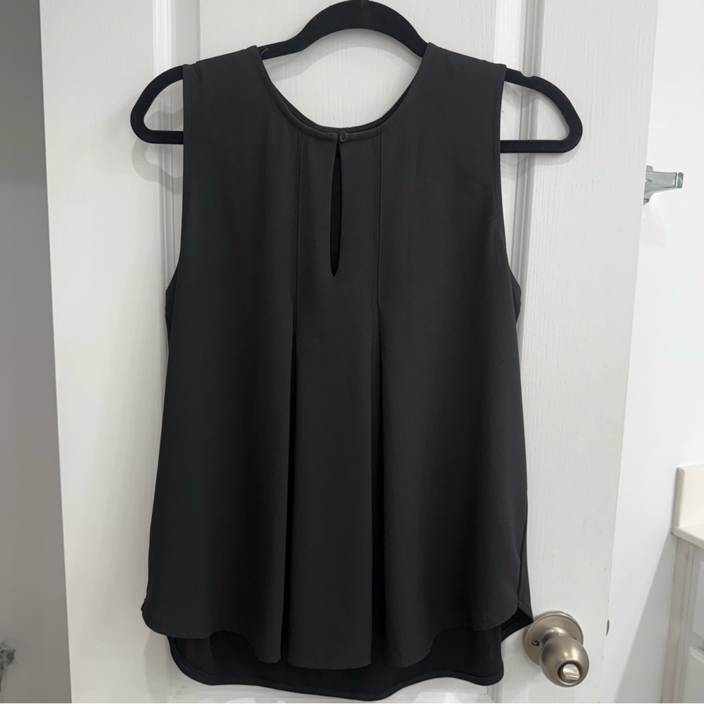 Ann Taylor Black Sleeveless Small Blouse with Keyhole Design